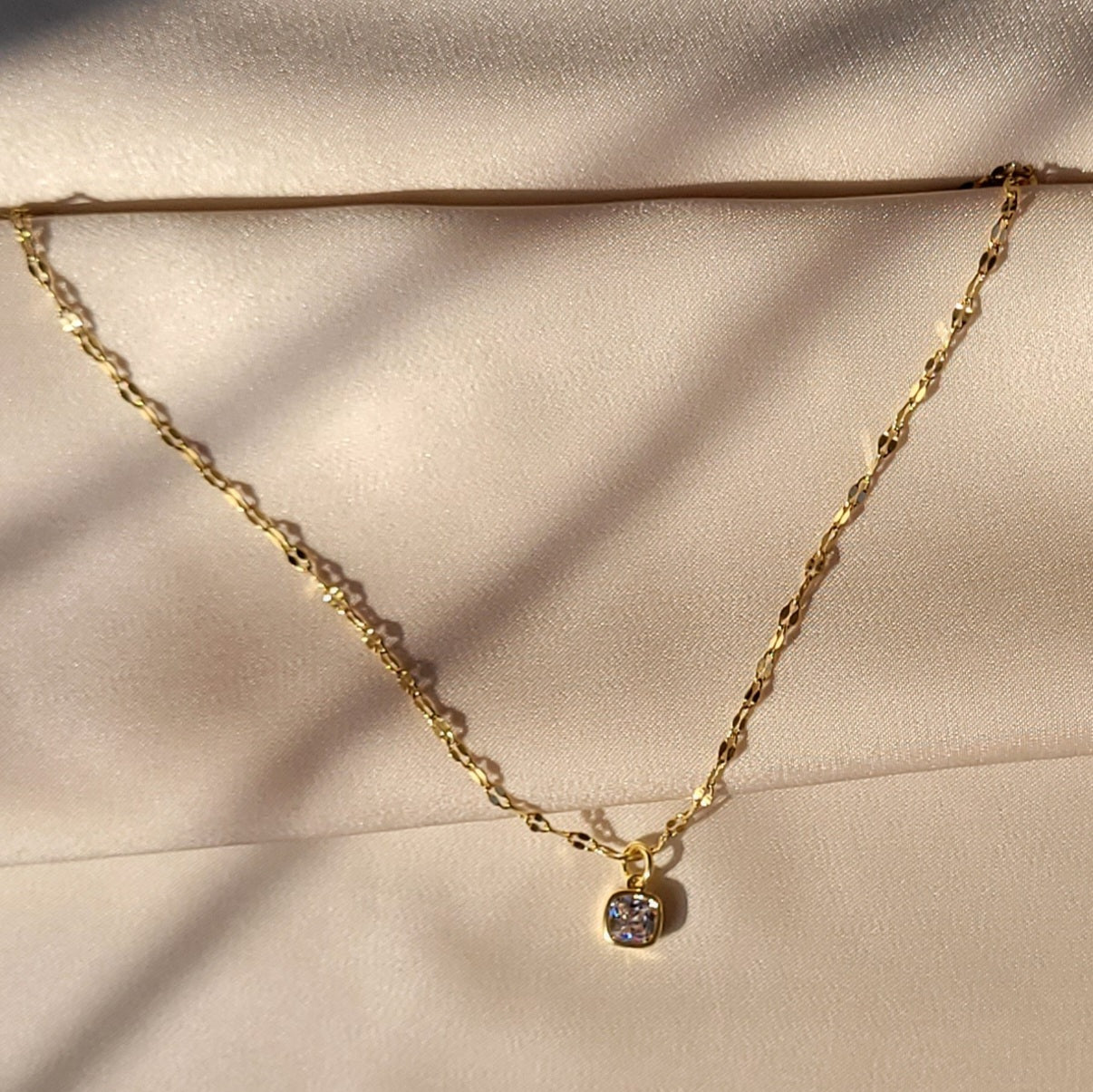 Eclat Necklace (1920-1930)