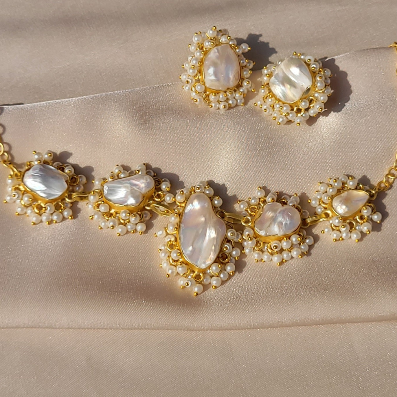 Noor-e-Moti set Choker