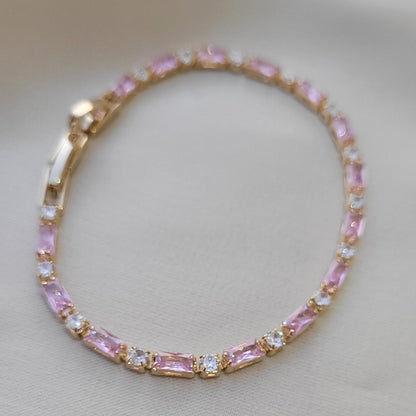 Peony bracelet (1871-1914)