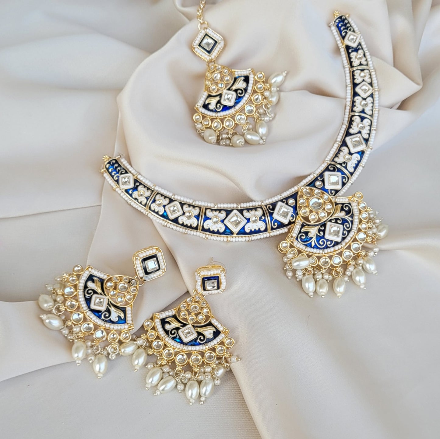 Ratnashree Rajwada necklace set